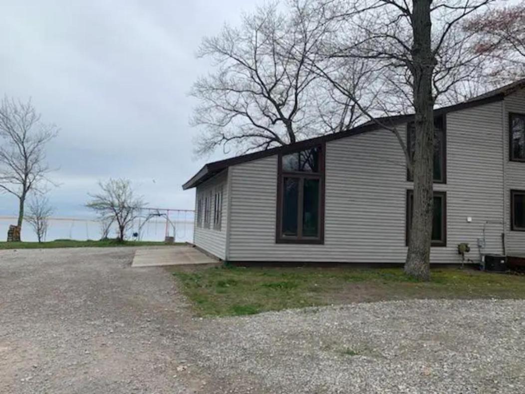 Cozy Home Lake Huron With Loft 2 Bedroom 1 Bathroom Au Gres المظهر الخارجي الصورة